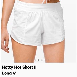 Size 4 white lulu lemon shorts